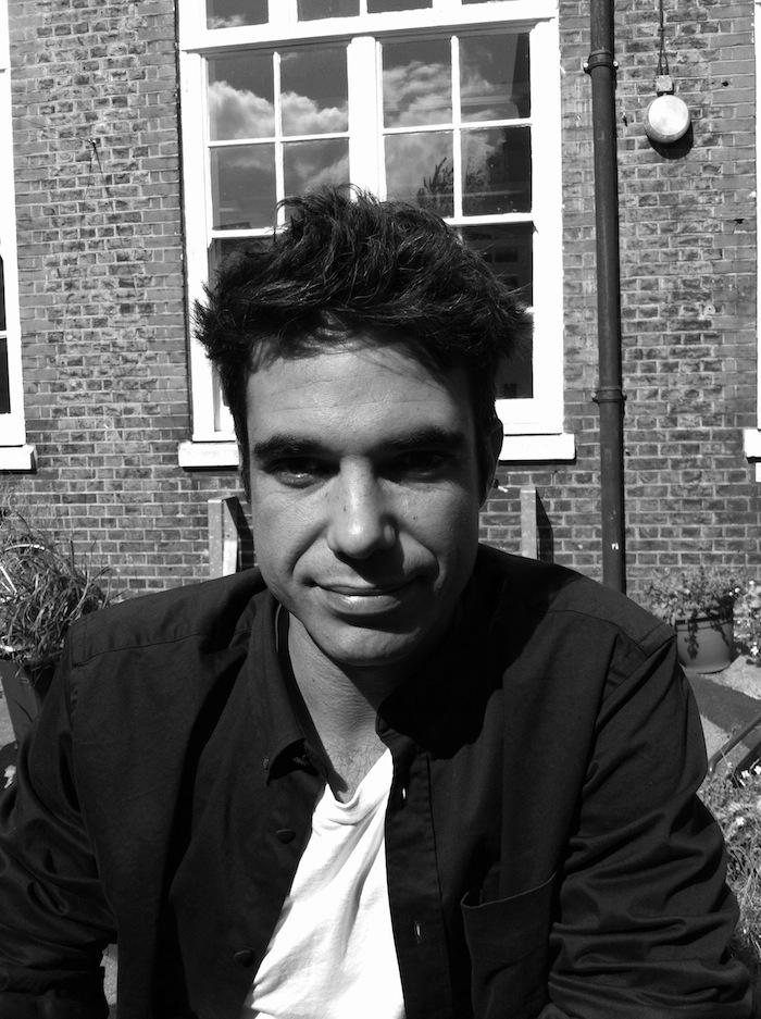 Chino Moya signs to Black Dog UK