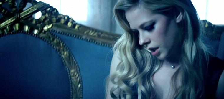 Avril Lavigne ft Chad Kroeger 'Let Me Go' by Chris Sims